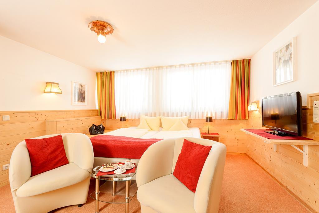 Hotel Familien- Und Wellnesshotel 